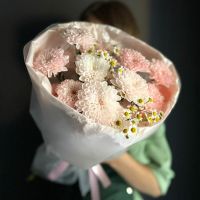 Букет "Самой милой"/хризантема кустовая/матриакария