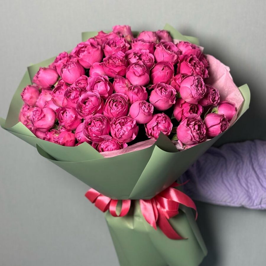 Пионовидные розы