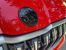 Эмблема значок черная на капот, Оригинал SKODA, для Кодиак 2 поколения