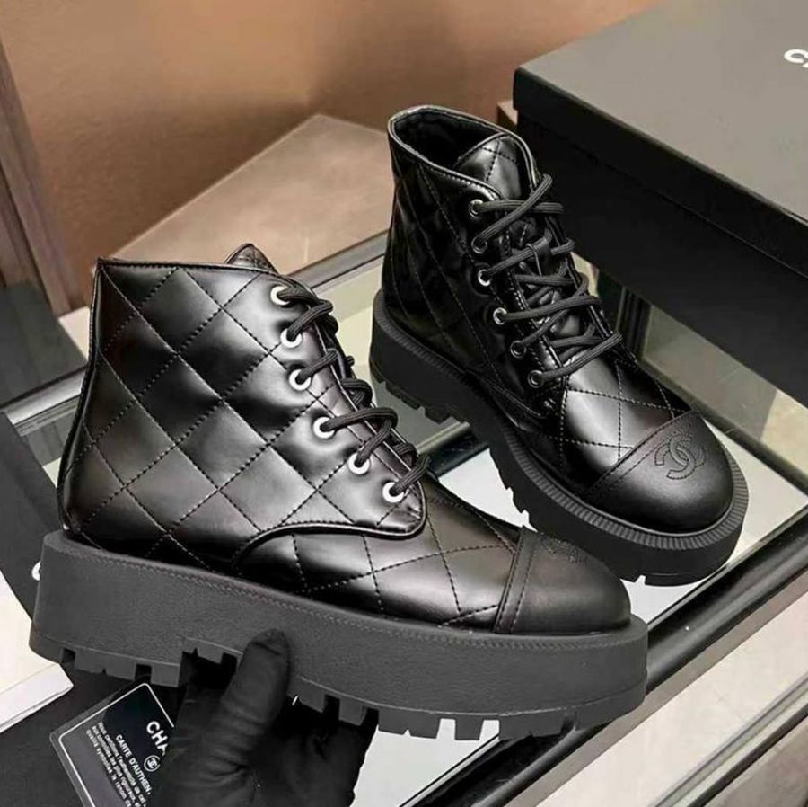 Ботинки CHANEL Premium