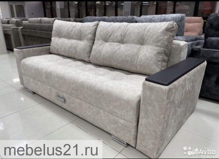 Диван прямой Лира с подлокотником