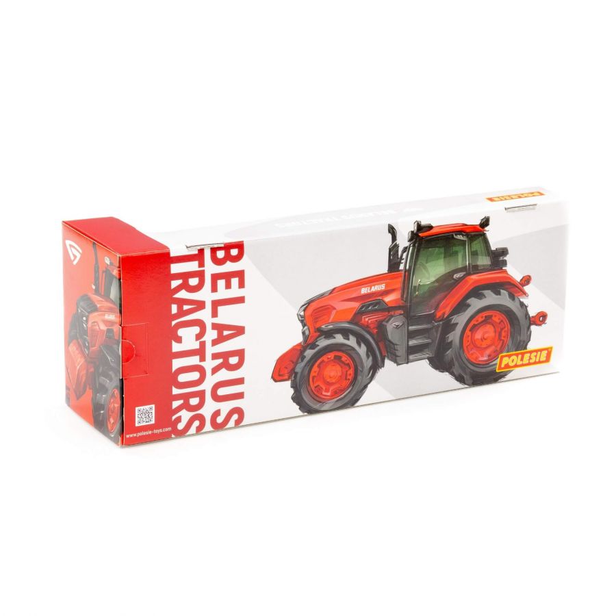Трактор BELARUS с прицепом