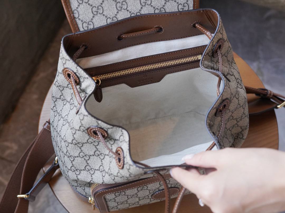 Рюкзак Gucci 26,5 x 30 x 13 cm