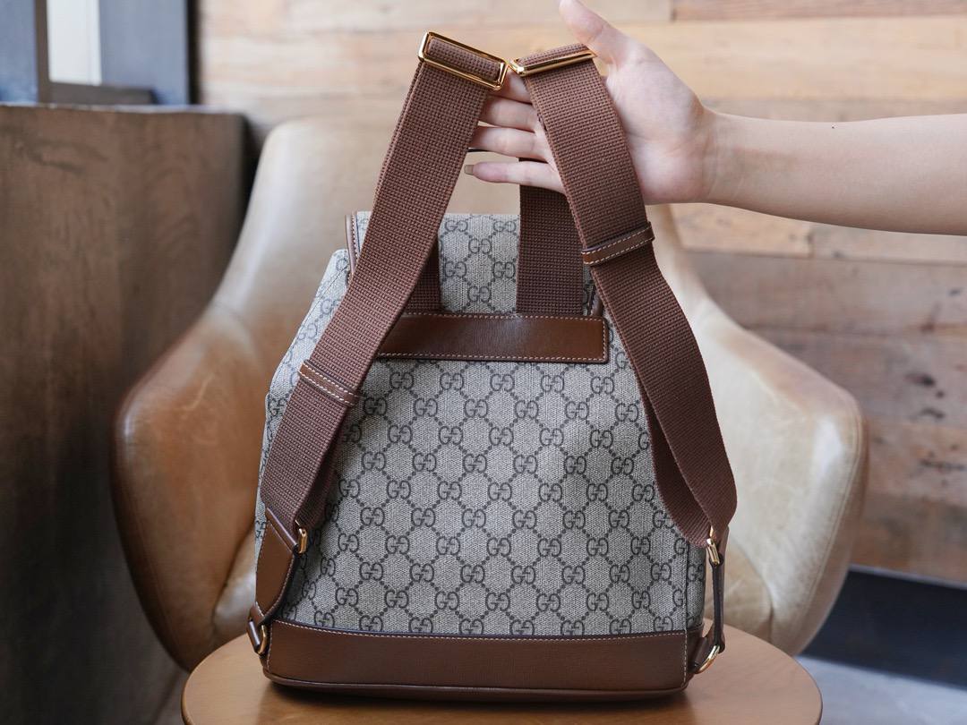 Рюкзак Gucci 26,5 x 30 x 13 cm