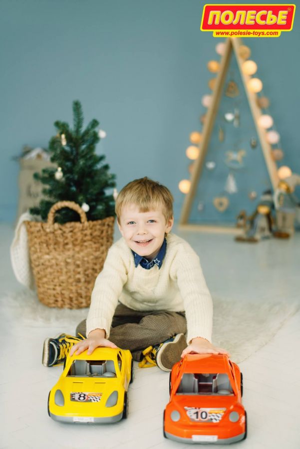 Автомобиль "Торнадо" гоночный