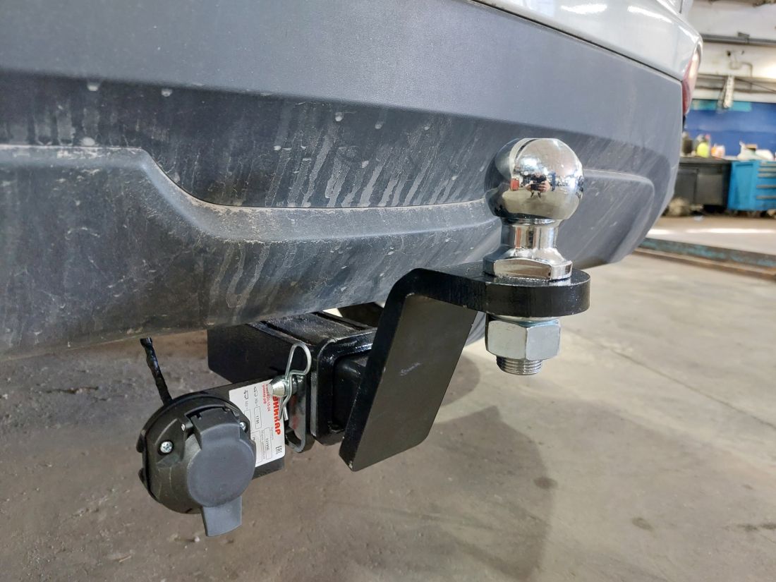 Фаркоп "Уникар" Hyundai Creta I, II поколение (шар Е)