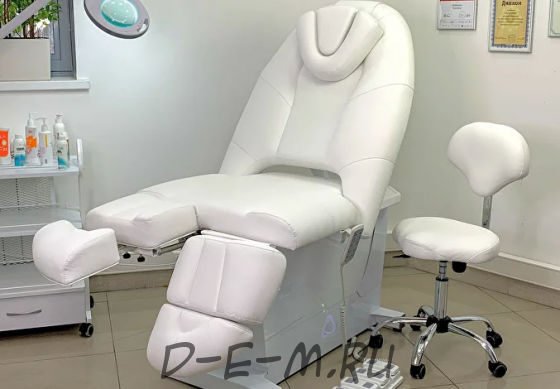Электрическое педикюрно-косметологическое кресло АтисМед "Гранд" с РУ Минздрава, 1 мотор