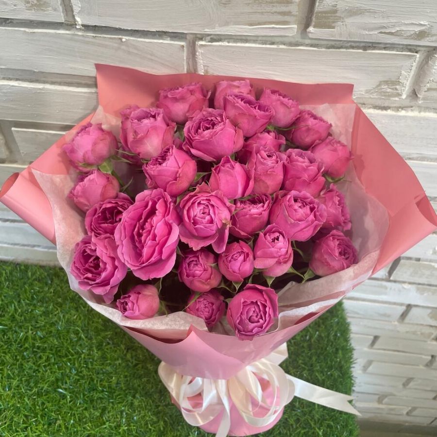 Пионовидные розы 9шт