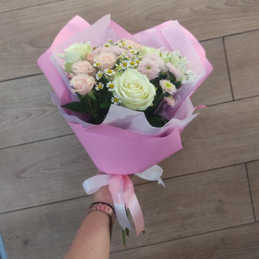 Букет мини с ромашками