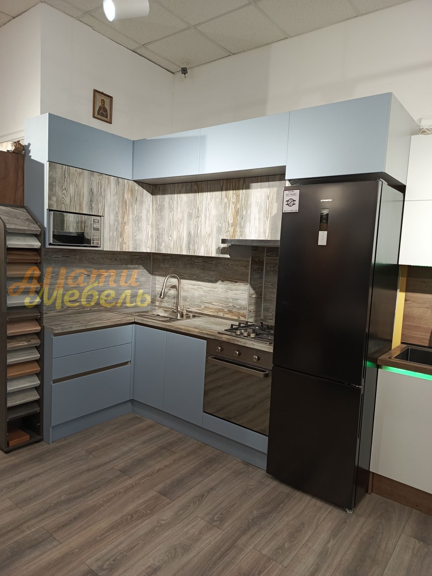 кухонный гарнитур за 0 ₽