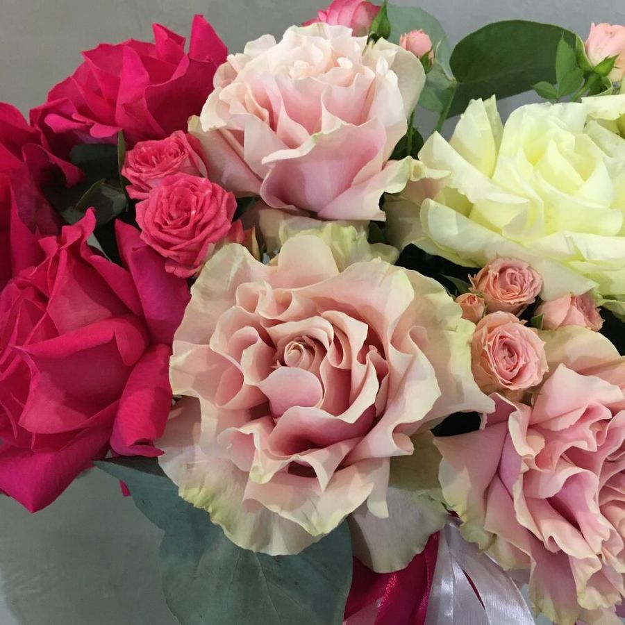 Розы в коробке градиент