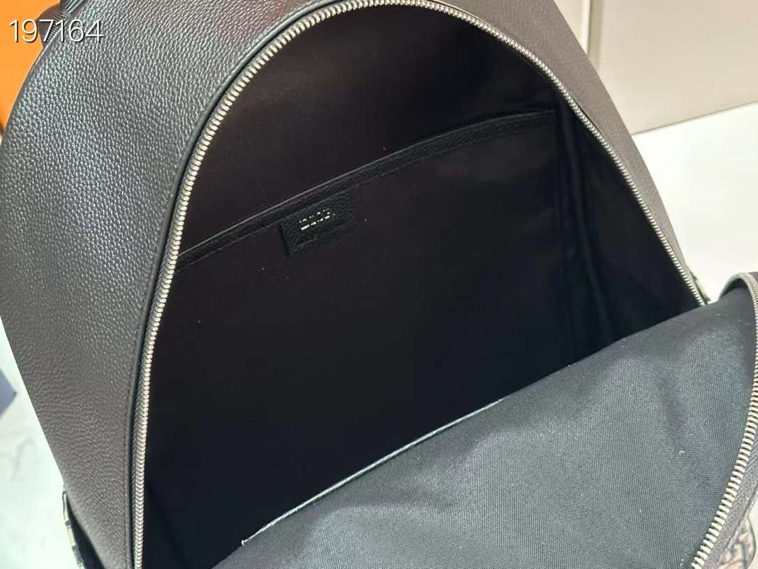 Рюкзак мужской DIOR SADDLE 38x43,5x19,5 cm