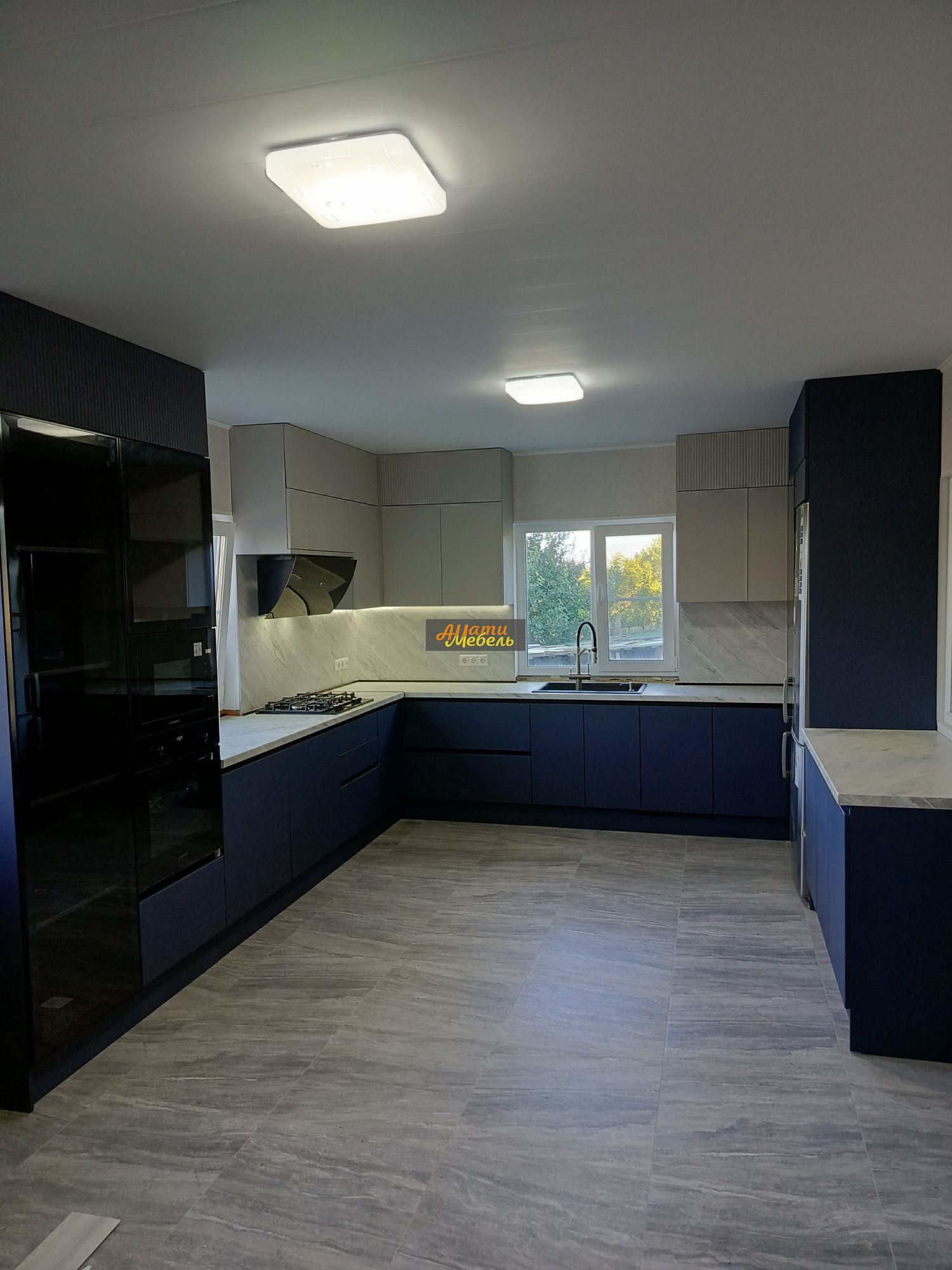 кухонный гарнитур