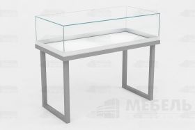 Обзорная музейная витрина 4