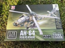 Цветная сборная модель вертолета AH-64 Apache в масштабе 1:72