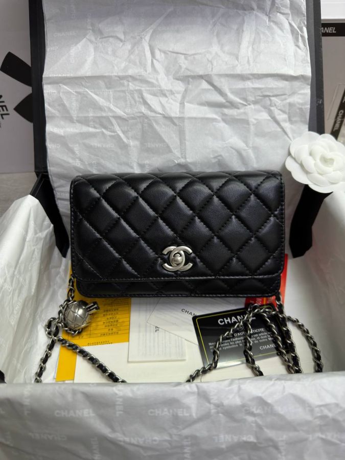 Сумка CHANEL