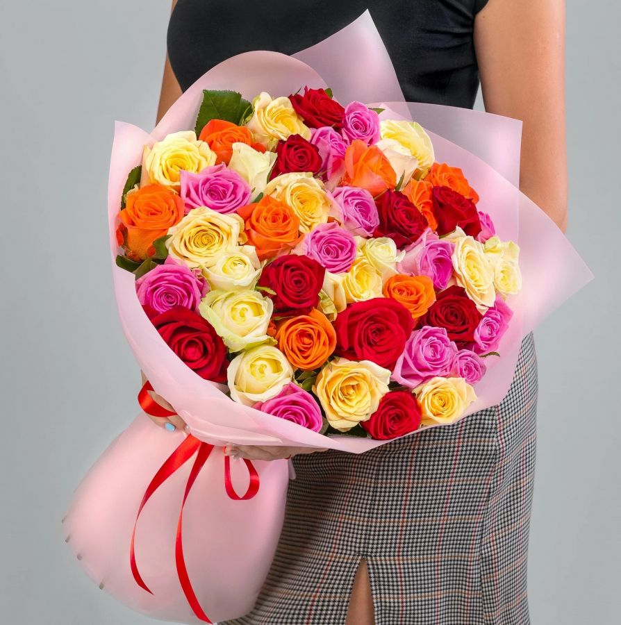 Букет из 45 роз микс