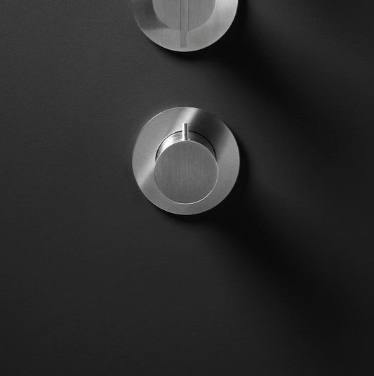 Изображение Внешняя часть термостатического смесителя AntonioLupi Essentia ES604SA