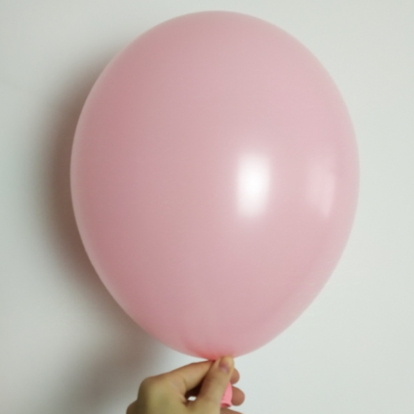 Розовый шар