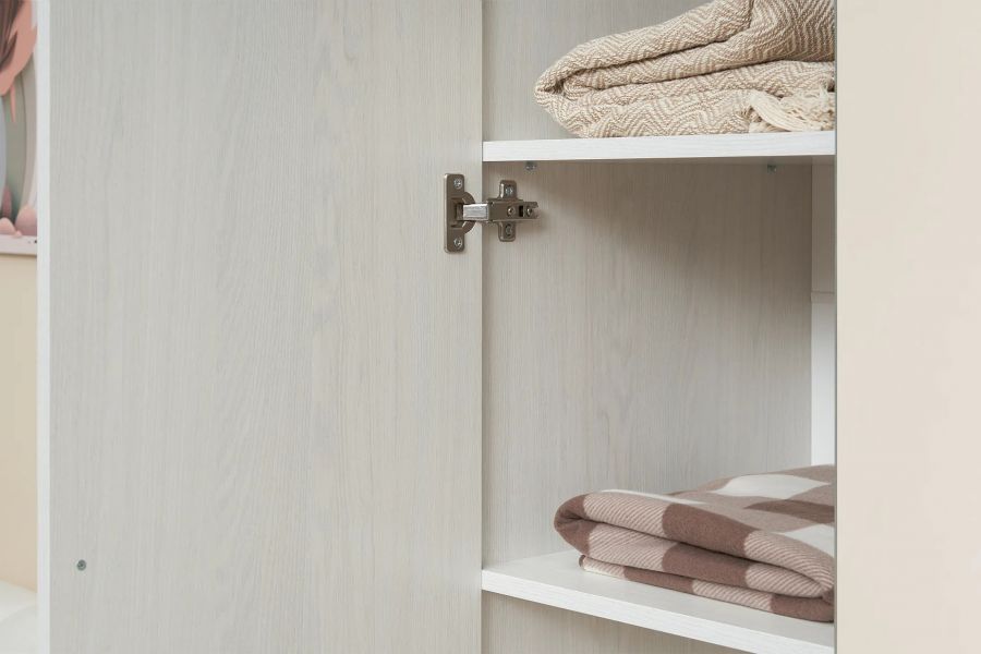 Шкаф трехстворчатый Белла