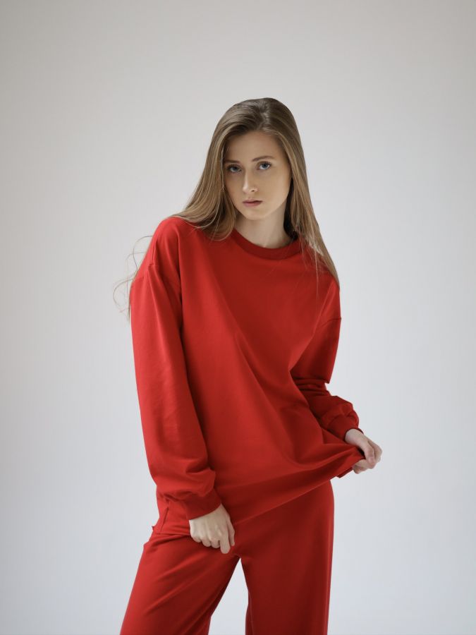 Кофта с длинным рукавом красная