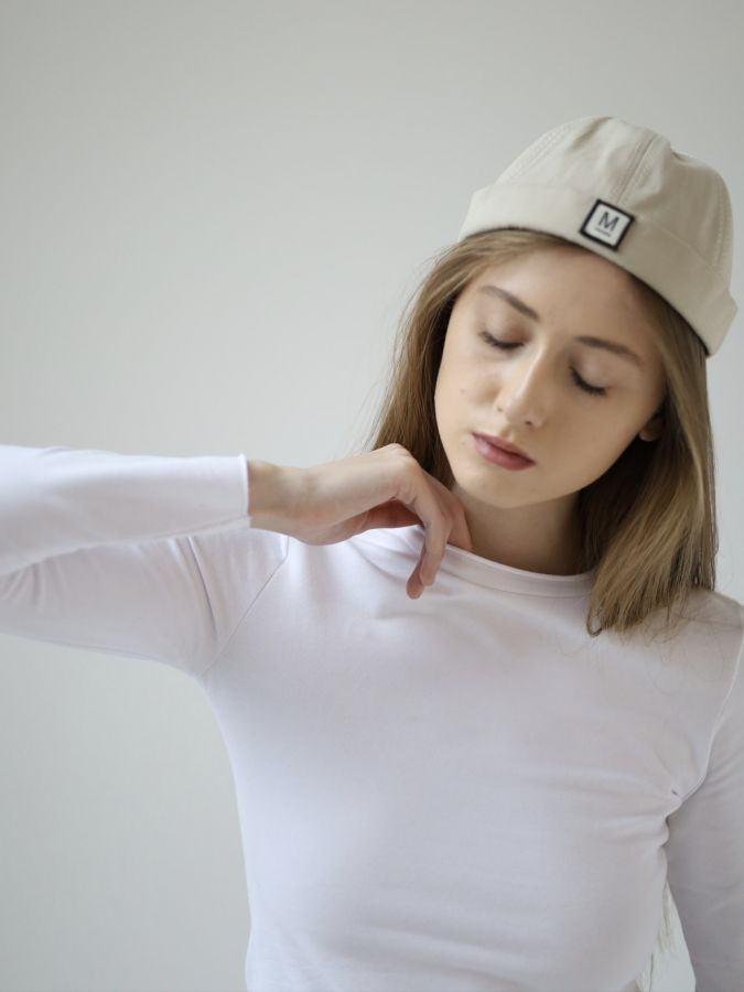 Лонгслив белый