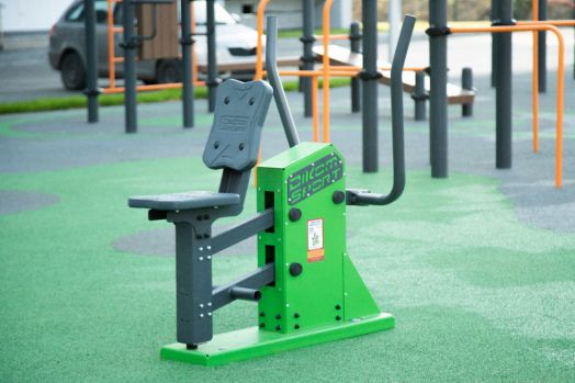 Тренажер уличный «Жим к груди» ТР-1.64