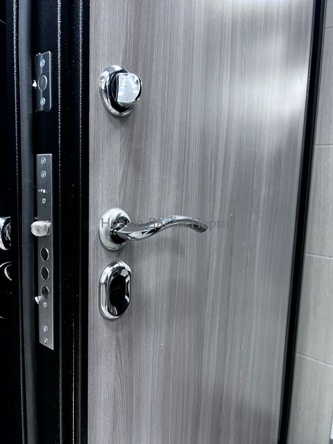 "ТЕПЛО Стандарт " Белый дуб  уличная дверь с терморазрывом в Перми