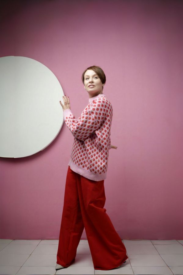 Свитер с вишенками