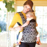 Ergobaby Carrier Designer Organic Petunia Pickle Bottom Evening in Innsbruck