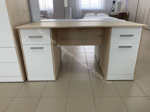 Стол письменный 2-х тумбовый "Милана"