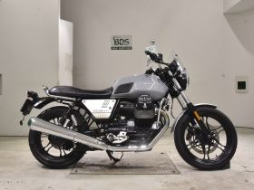 MOTO GUZZI V7 III