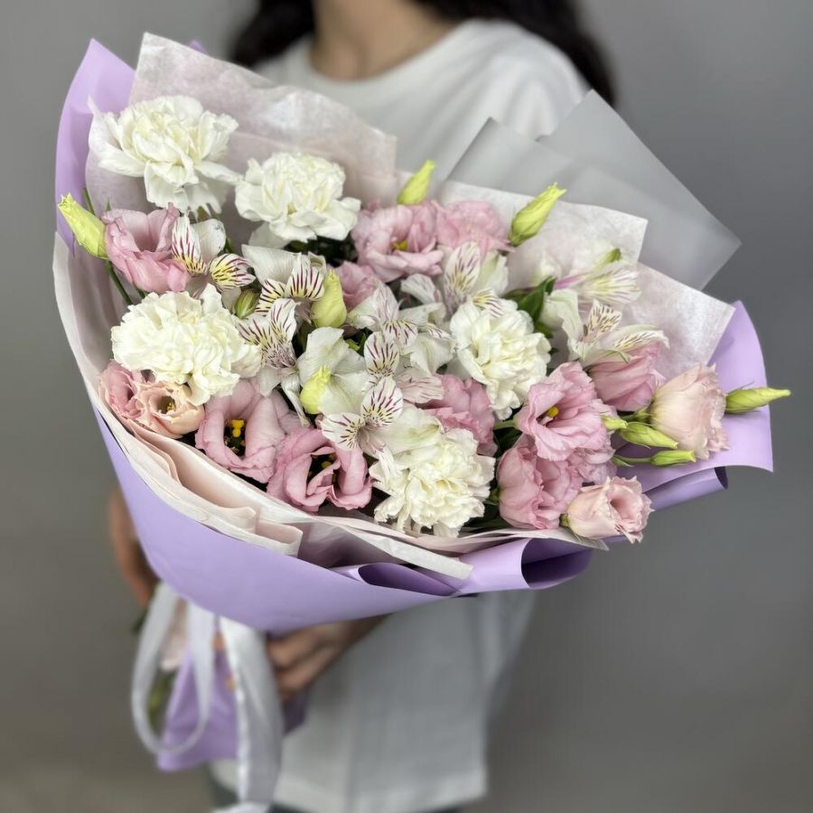 Букет из Розовой Эустомы и Альстромерии